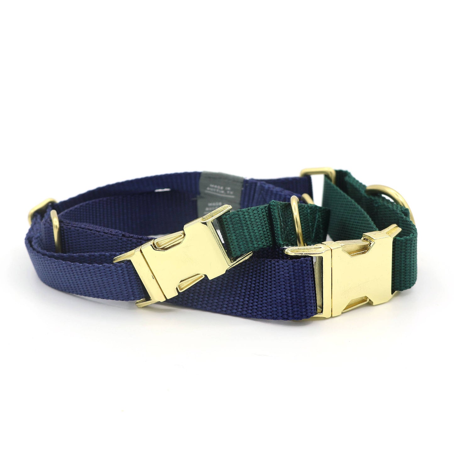 Side-release martingale collar / brass snap