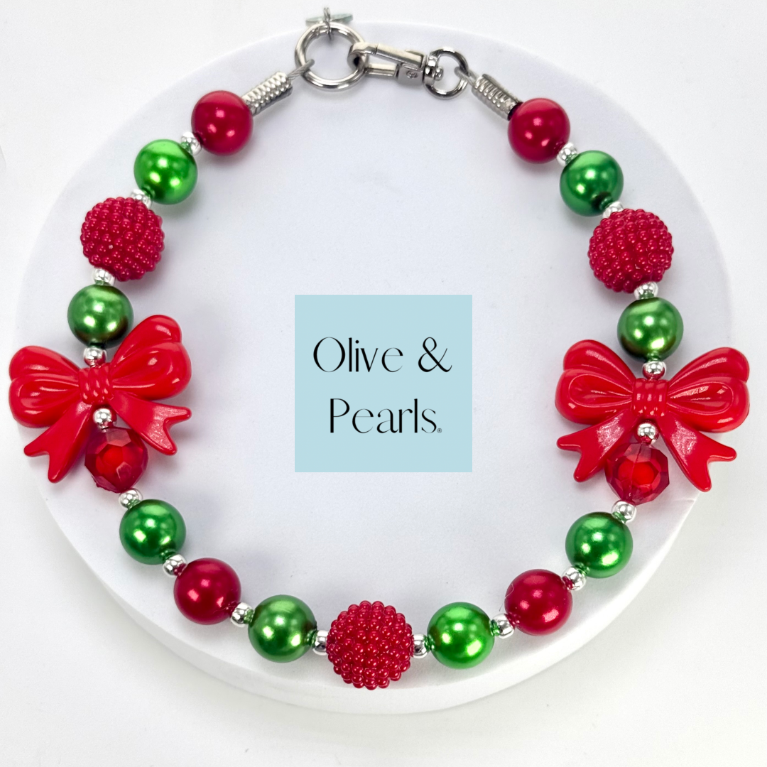 The “Emmy Lou” Christmas Pearl Dog Collar