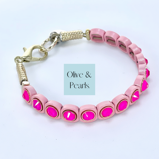 Ready To Ship “McKenna” Collar in Hot Pink