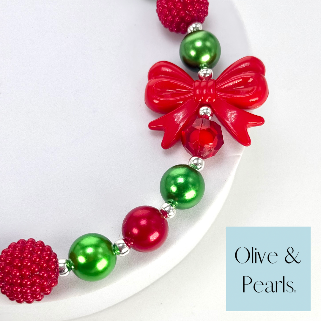 The “Emmy Lou” Christmas Pearl Dog Collar