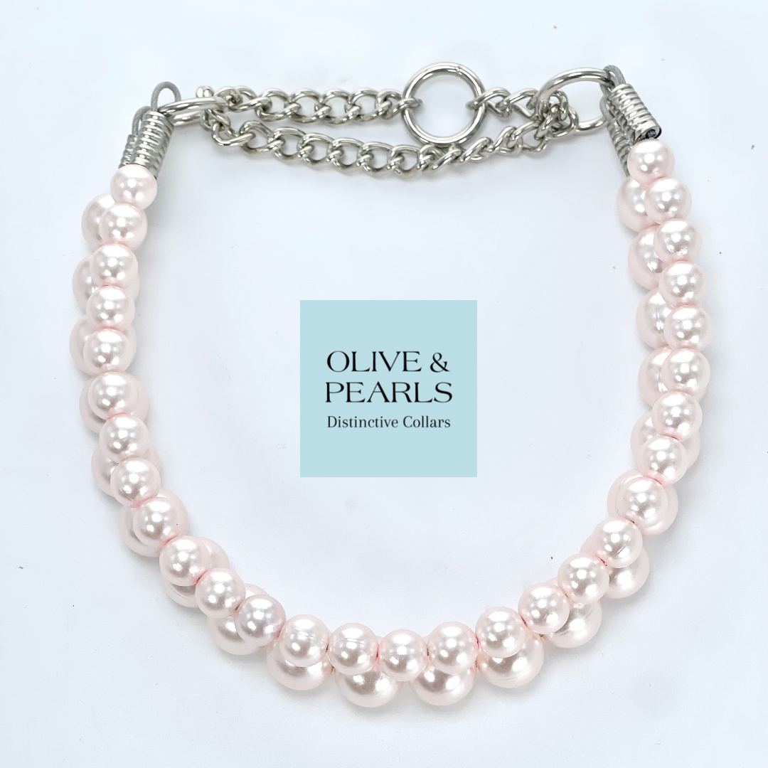 The "Priscilla" Pearl Dog Collar